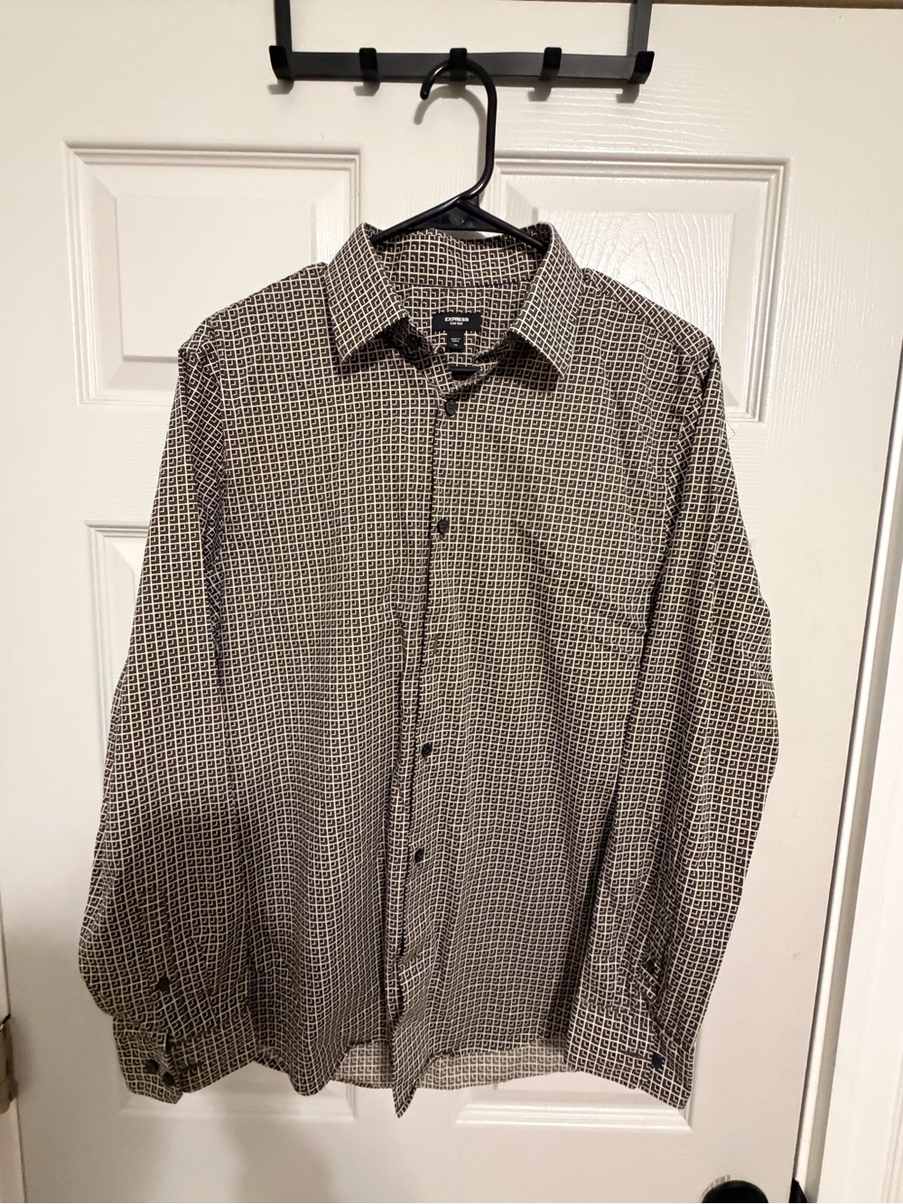 EXPRESS Men's Patterned Button-Down Shirt - Blue/Tan - Picture 2 of 5